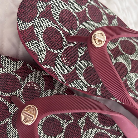 Coach ladies shoes size 8 - Picture 2 of 3